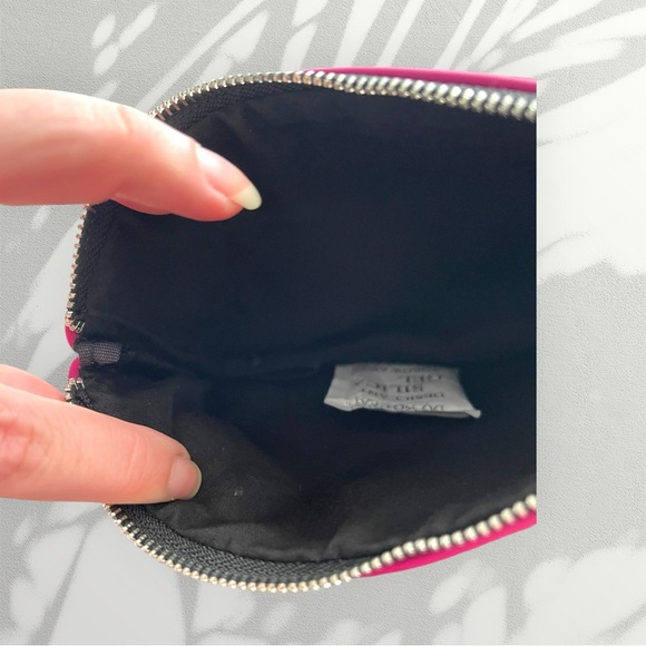 NEW YSL Fuchsia Studded Cosmetic Bag - Yves Saint Laurent - Luxury - Picture 5 of 8